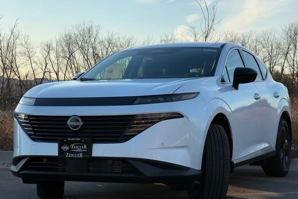2025 Nissan Murano SV photo 1