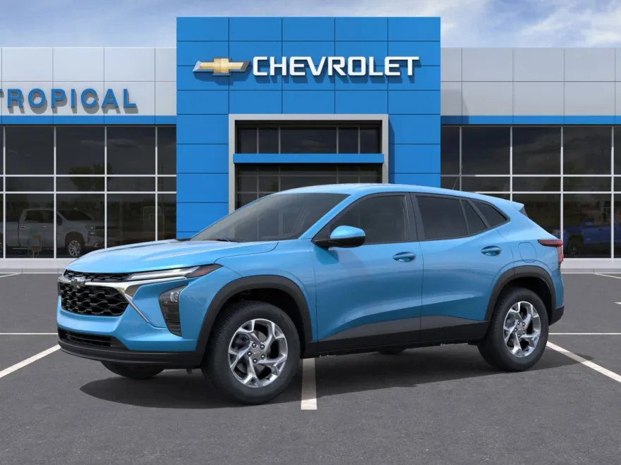 2026 Chevrolet Trax LS photo 1