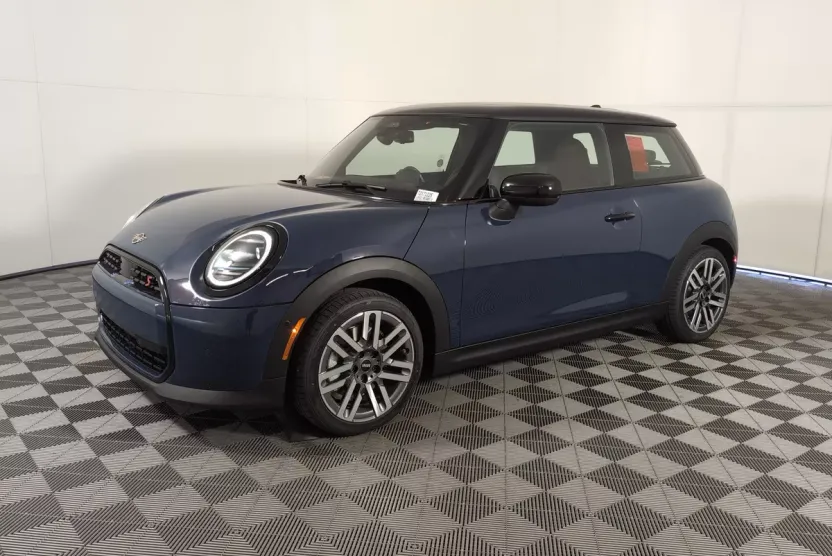 2026 Mini Cooper Hardtop S photo 1