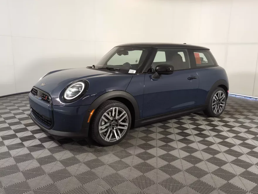 2026 Mini Cooper Hardtop S photo 1