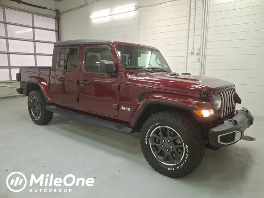 2021 Jeep Gladiator Overland photo 1