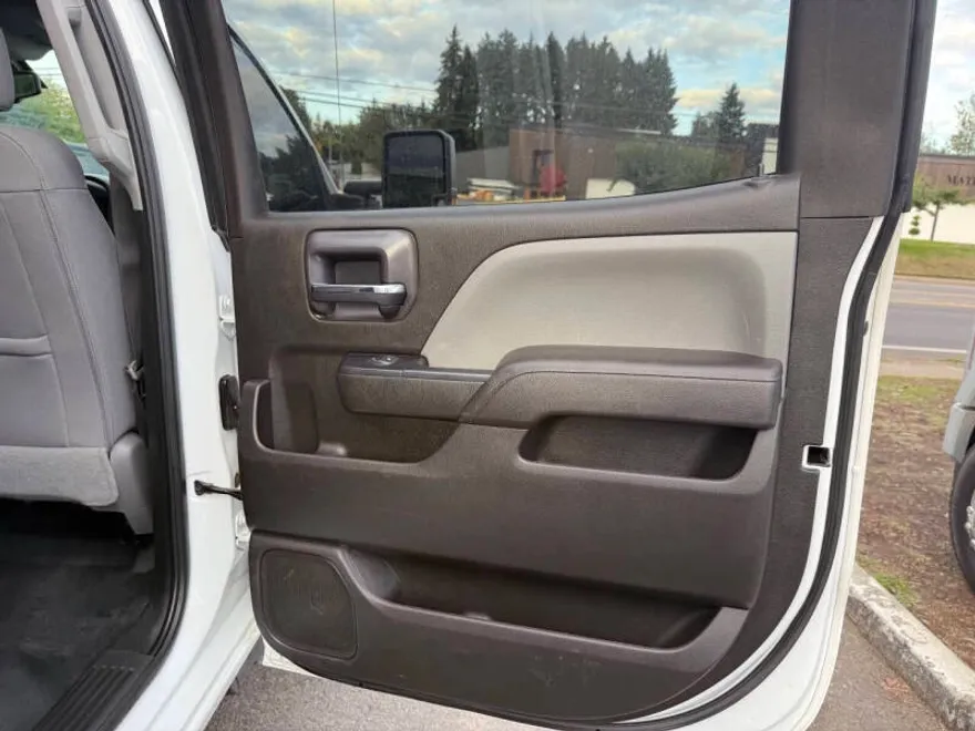 2017 Chevrolet Silverado 3500HD Work Truck photo 1