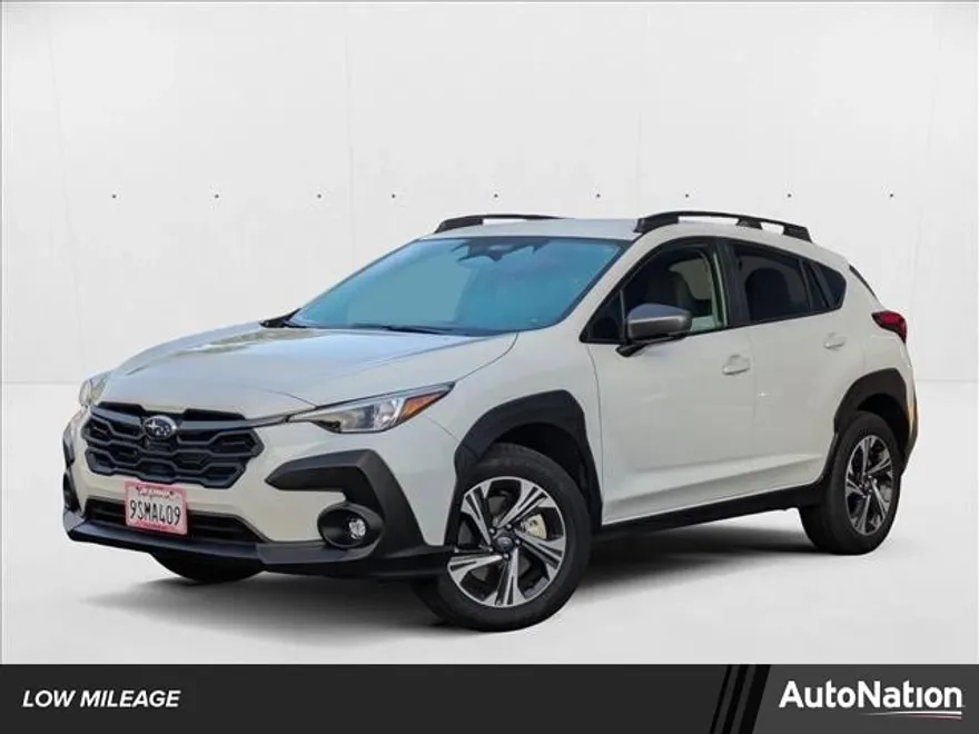 2025 Subaru Crosstrek Premium photo 1