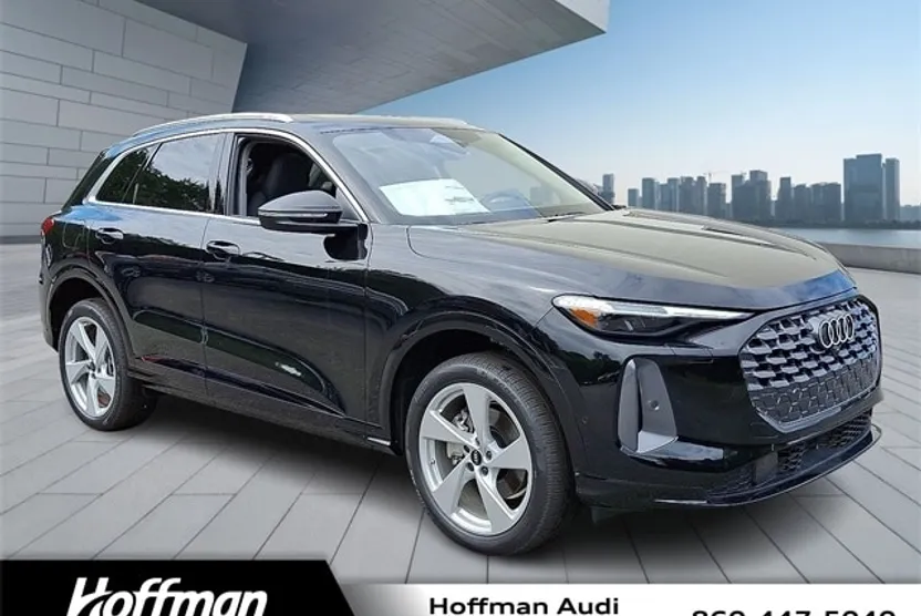 2025 Audi Q5 2.0T Premium Plus photo 1