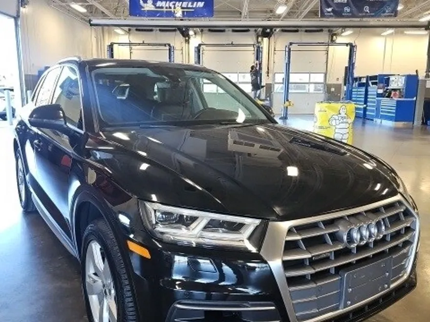 2018 Audi Q5 2.0T Premium Plus photo 1