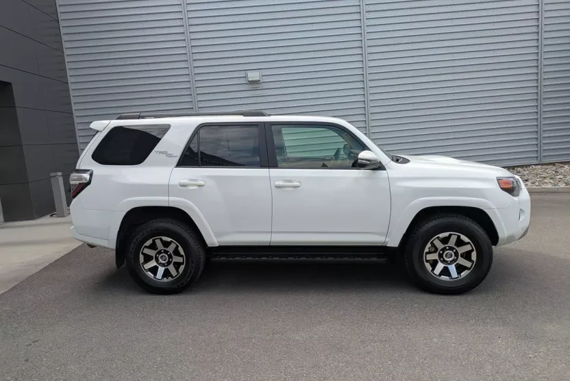 2024 Toyota 4Runner TRD Premium 4WD photo 1