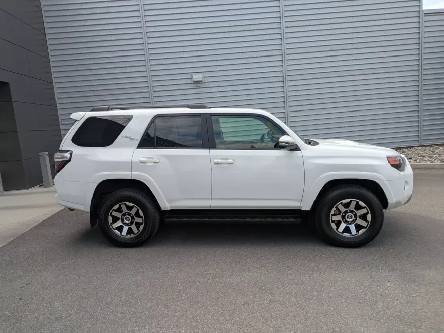 2024 Toyota 4Runner TRD Premium 4WD photo 1