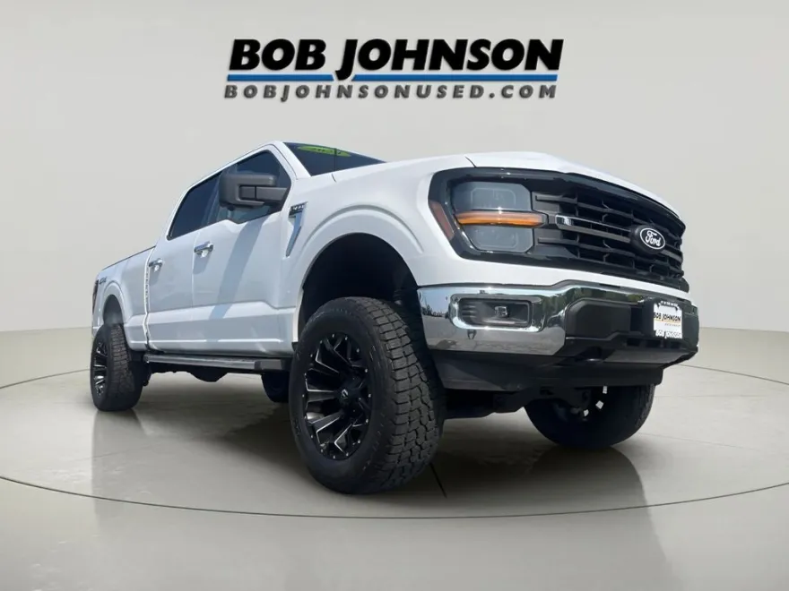 2024 Ford F-150 XLT photo 1