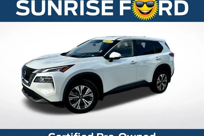 2023 Nissan Rogue SV photo 1