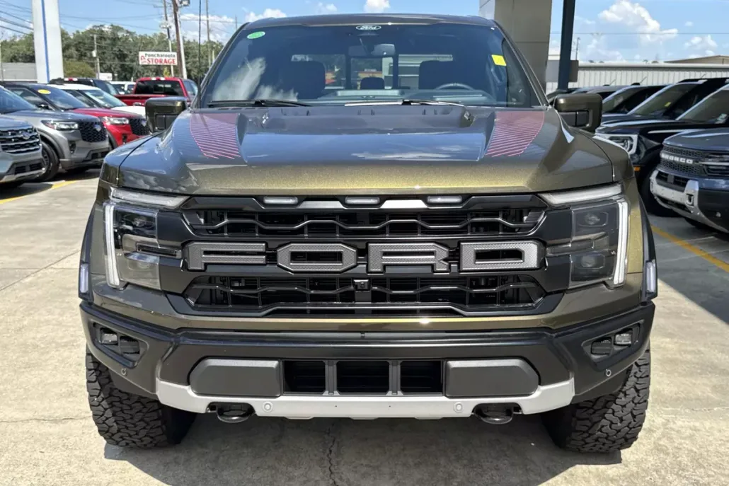 2025 Ford F-150 Raptor photo 1