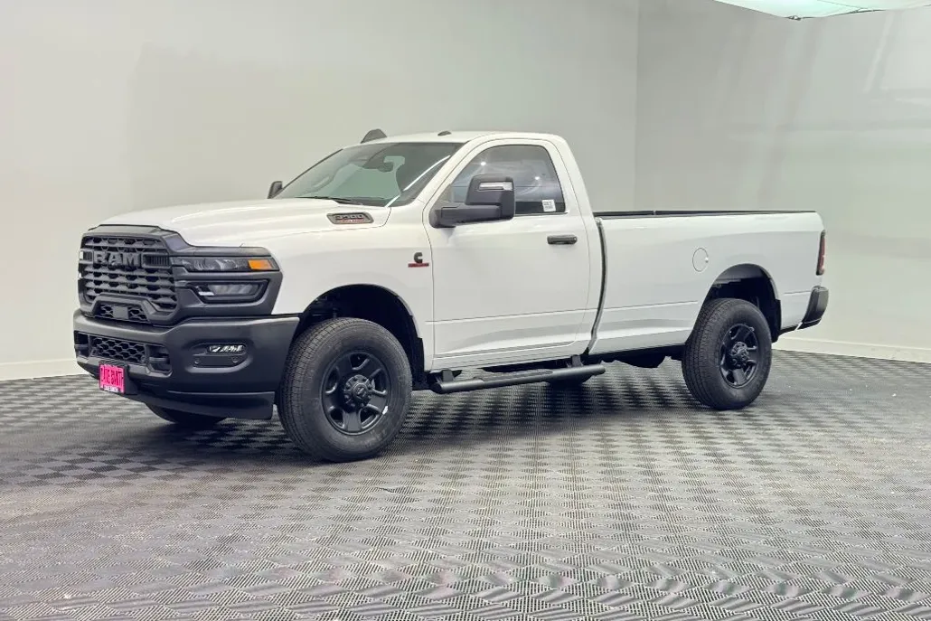 2025 Ram 3500 Tradesman photo 1