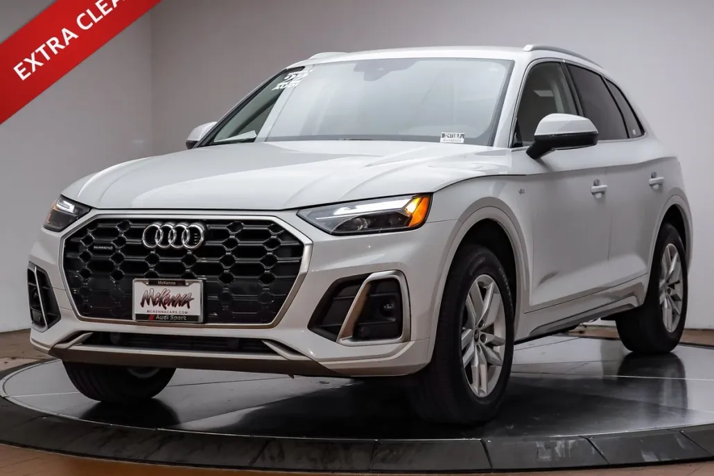 2022 Audi Q5 45 S line Premium photo 1