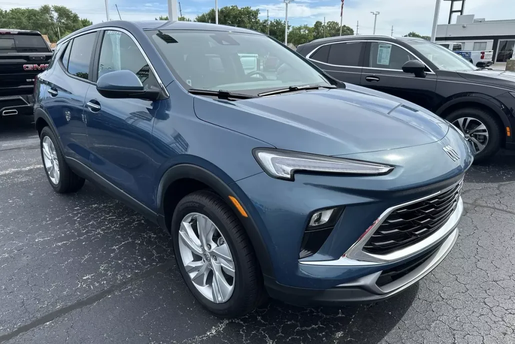 2024 Buick Encore GX Preferred photo 1