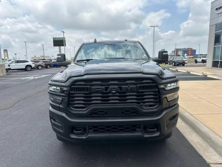 2025 Ram 2500 Tradesman photo 1