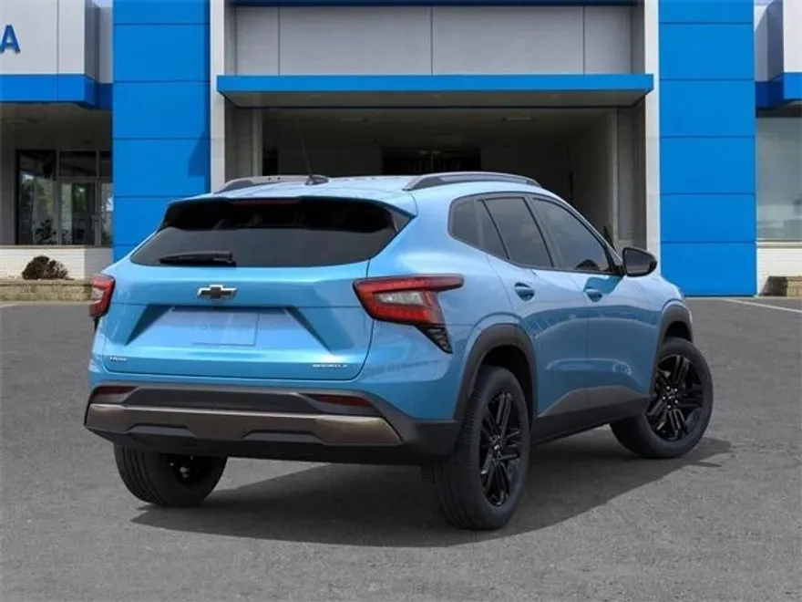 2025 Chevrolet Trax ACTIV photo 1