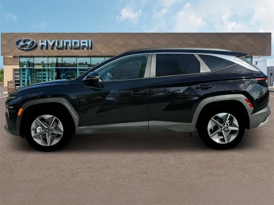 2025 Hyundai Tucson SEL Convenience photo 1