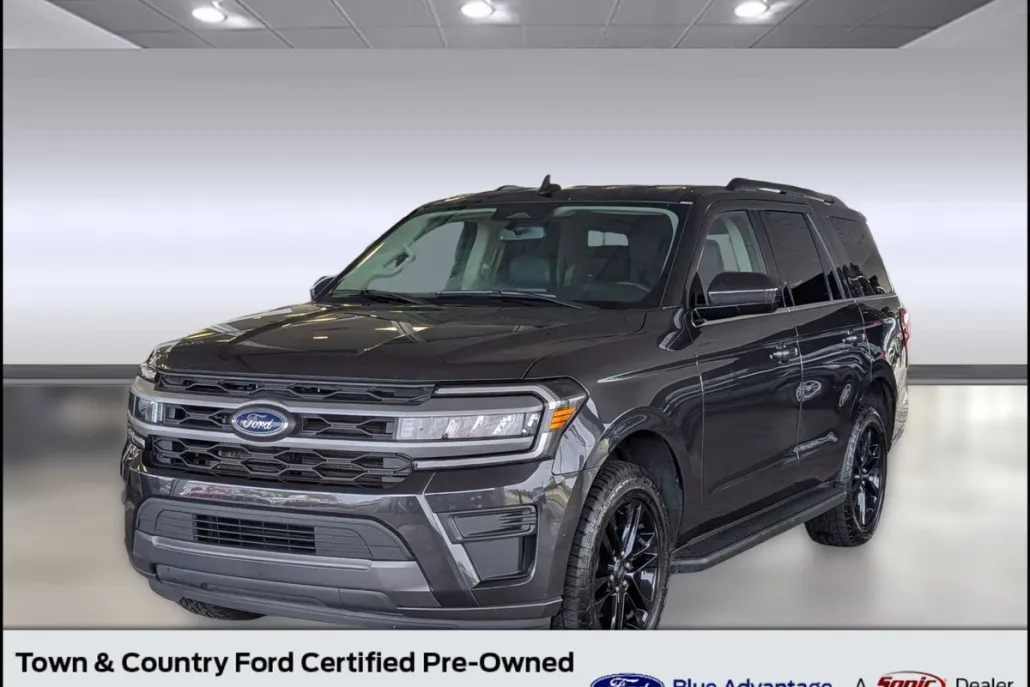 2024 Ford Expedition XLT photo 1
