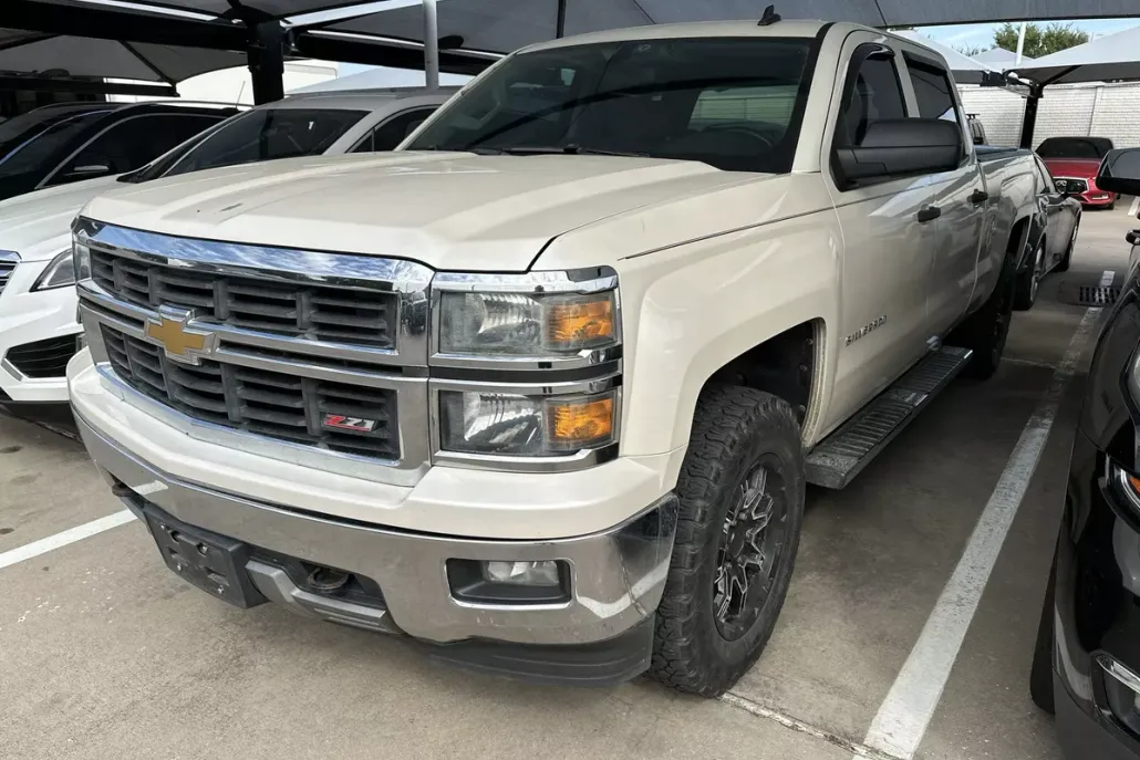 2014 Chevrolet Silverado 1500 LT photo 1