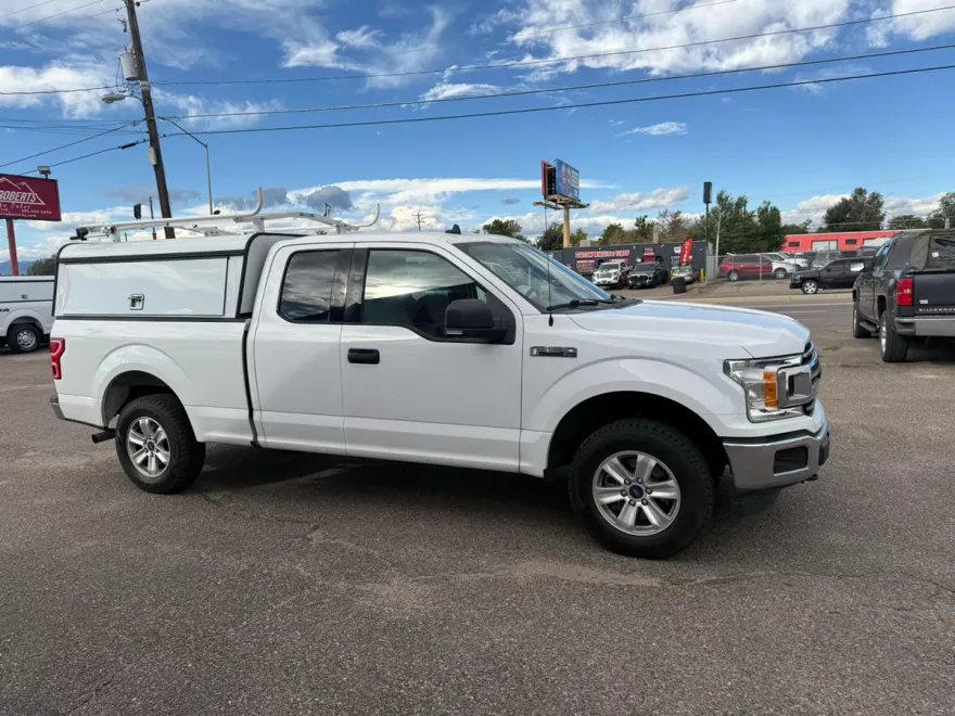 2019 Ford F-150 XLT photo 1