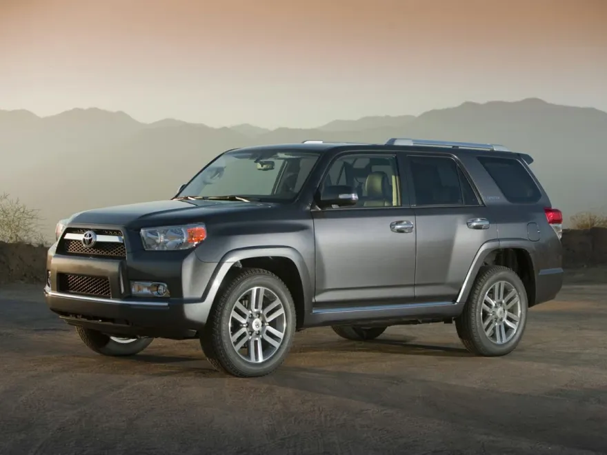 2010 Toyota 4Runner SR5 photo 1