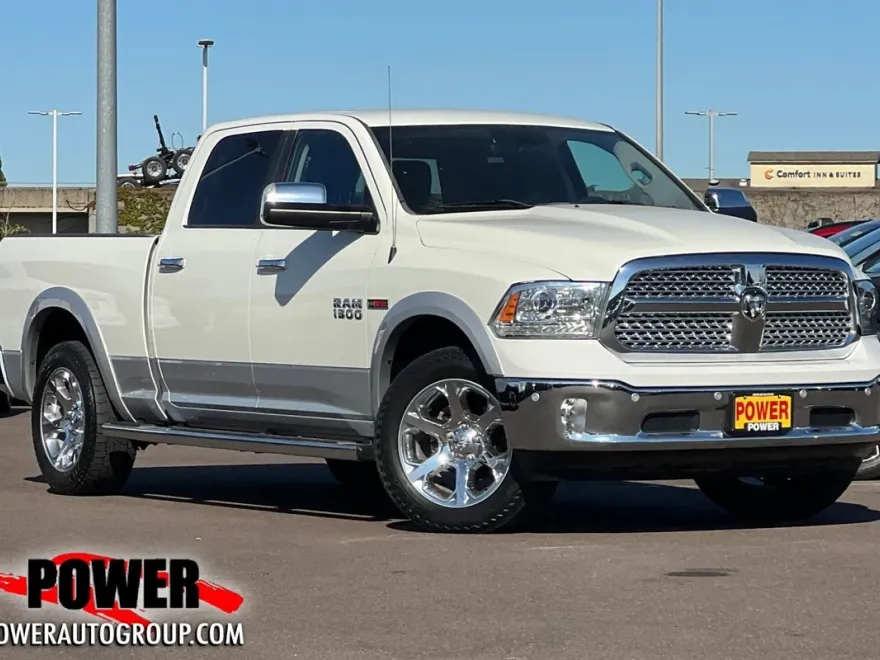 2016 Ram 1500 Laramie photo 1