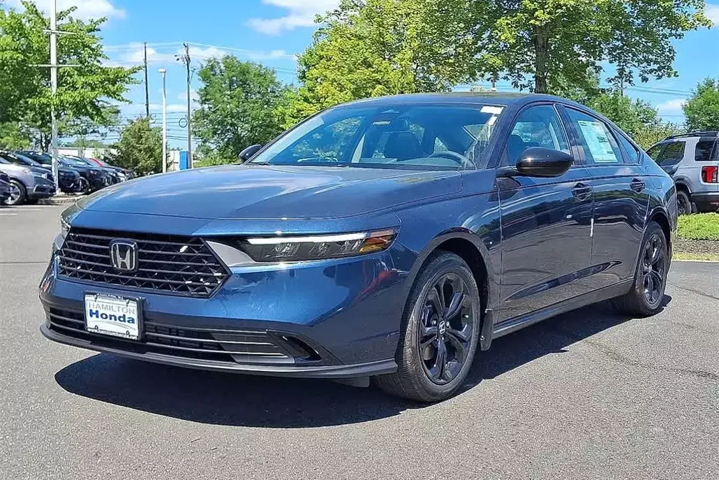 2025 Honda Accord 1.5T SE photo 1