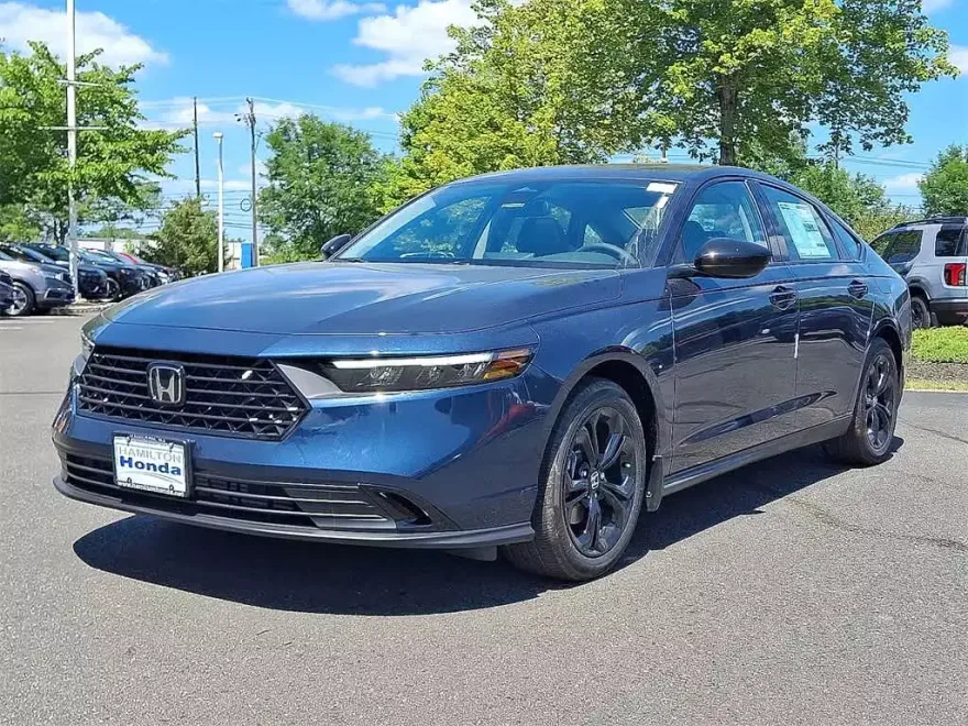 2025 Honda Accord 1.5T SE photo 1