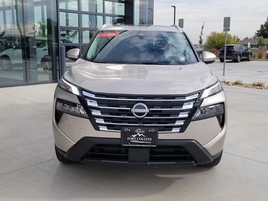 2026 Nissan Rogue SV photo 1
