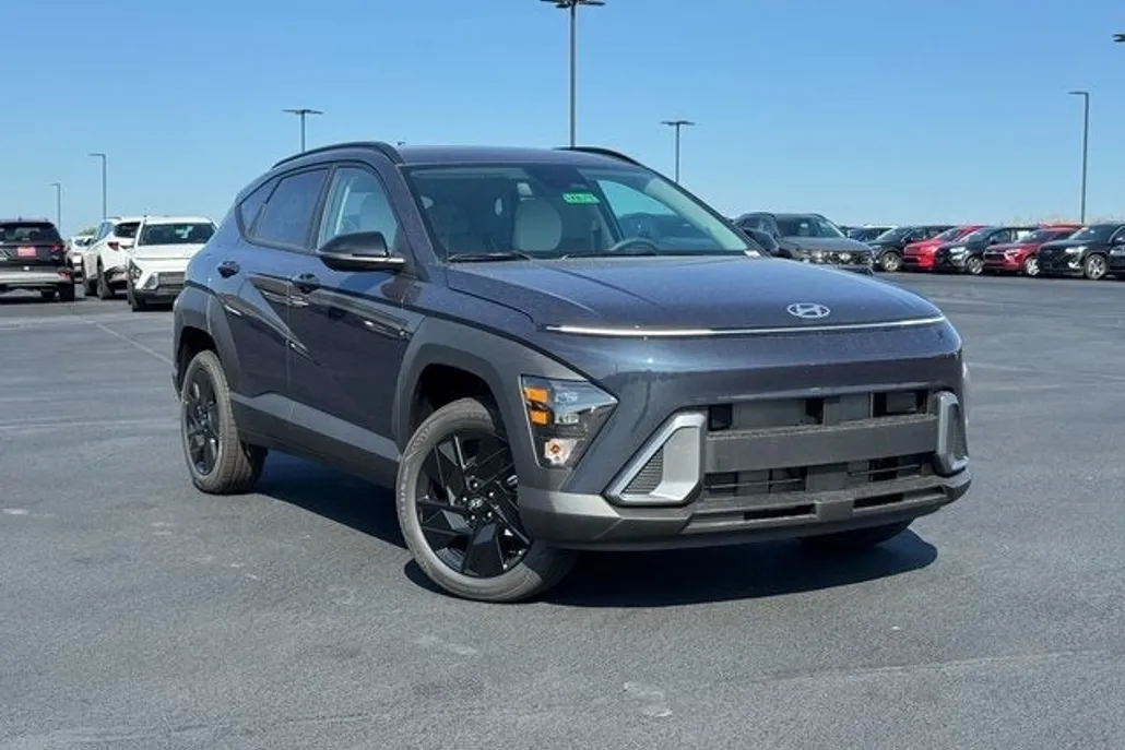 2026 Hyundai Kona SEL photo 1