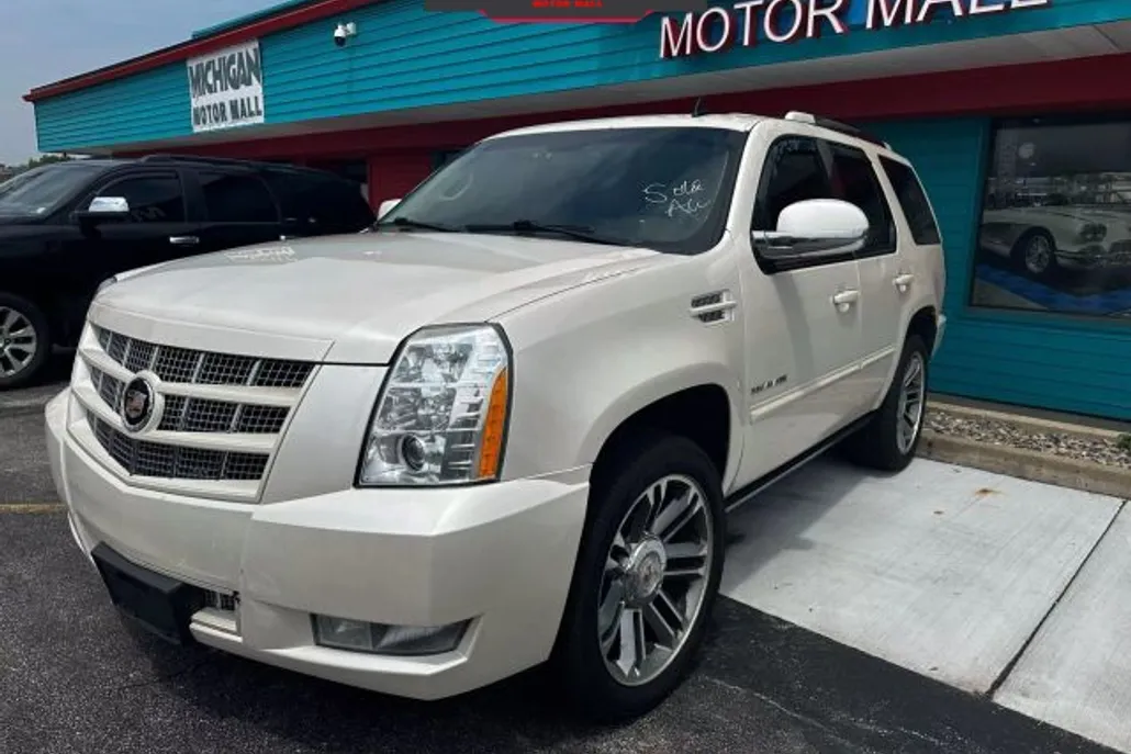 2008 Cadillac Escalade Sport photo 1