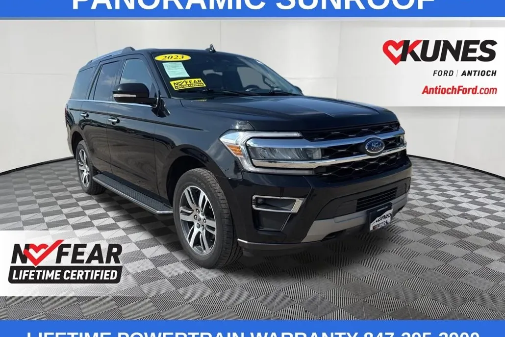 2023 Ford Expedition Limited photo 1