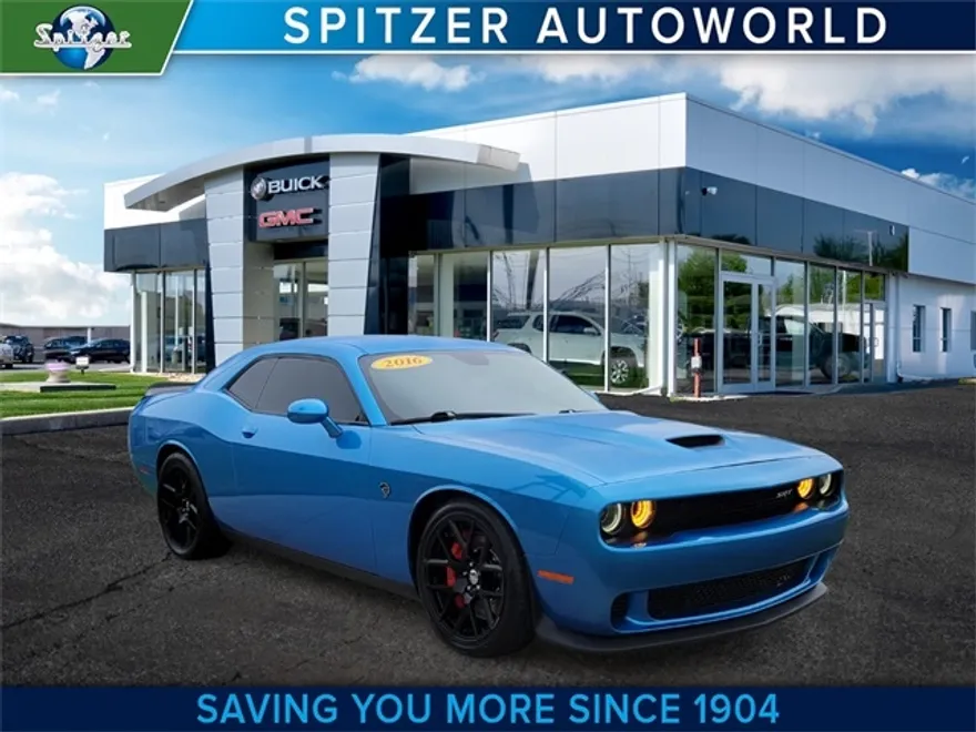 2016 Dodge Challenger SRT8 Hellcat photo 1