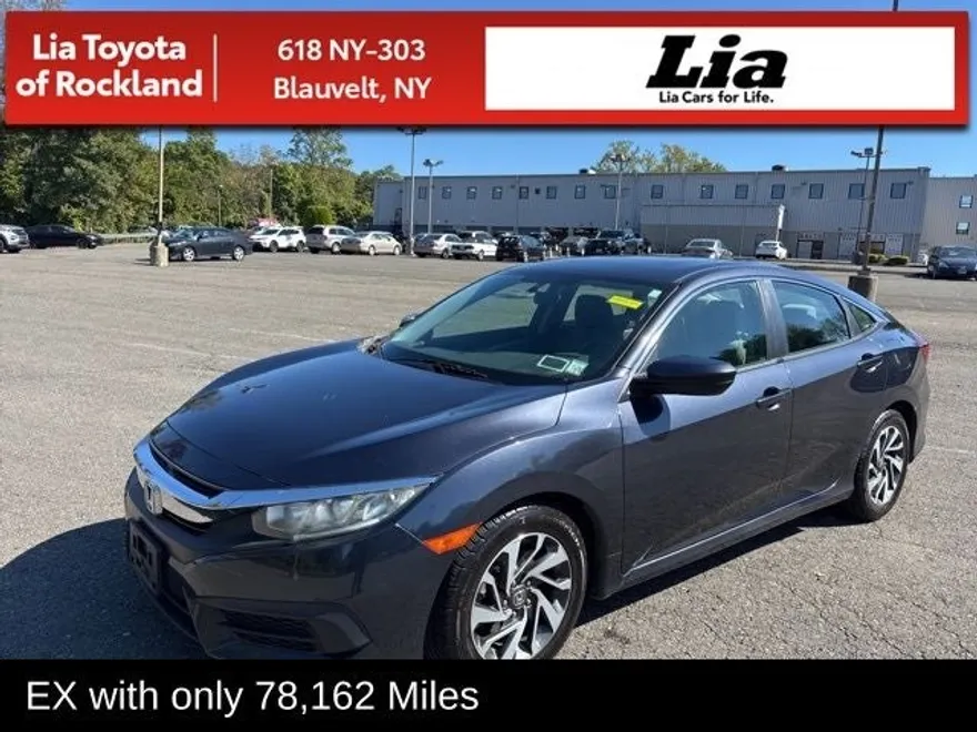 2018 Honda Civic EX photo 1