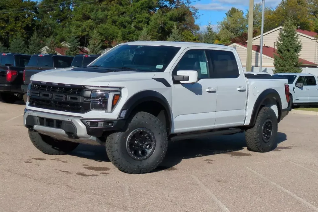 2025 Ford F-150 Raptor photo 1