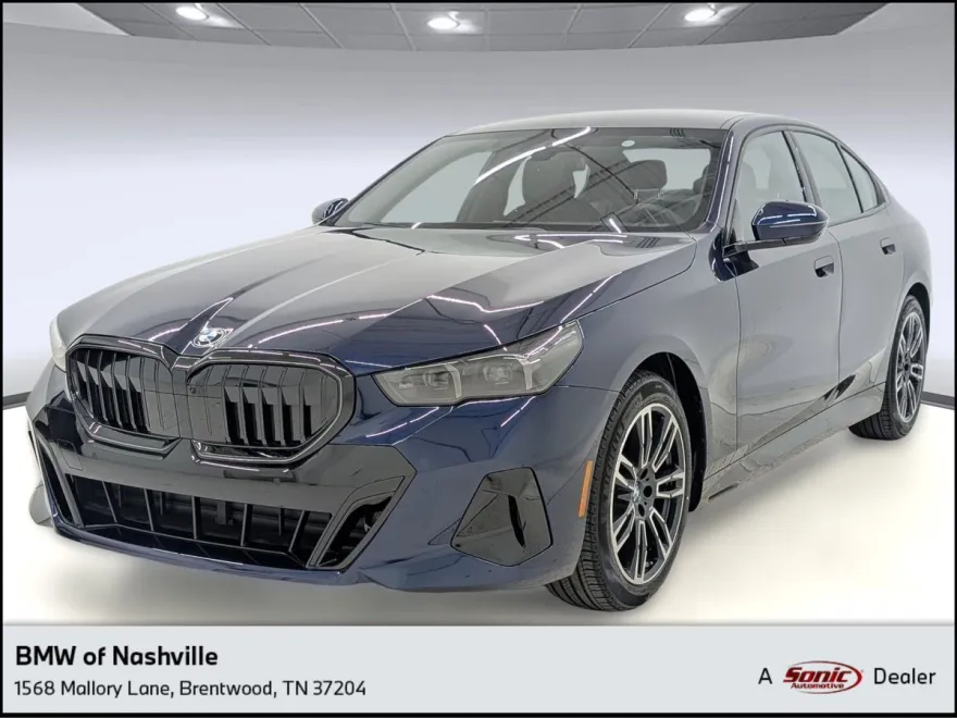 2026 Bmw 530i Sedan photo 1