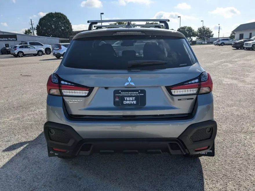 2025 Mitsubishi Outlander Sport ES SE LE photo 1
