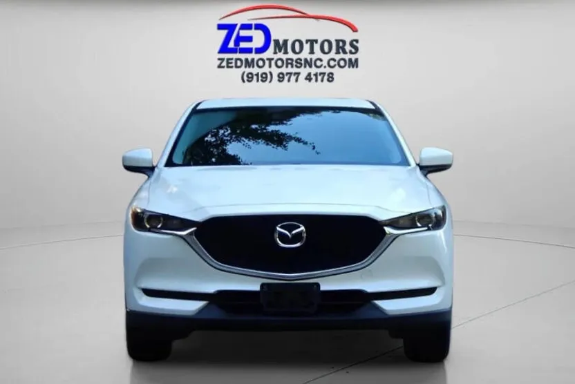 2017 Mazda CX-5 Touring photo 1