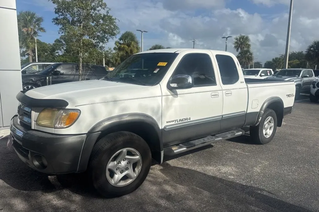 2003 Toyota Tundra SR5 photo 1