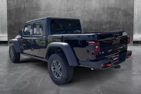 2025 Jeep Gladiator Mojave photo 3