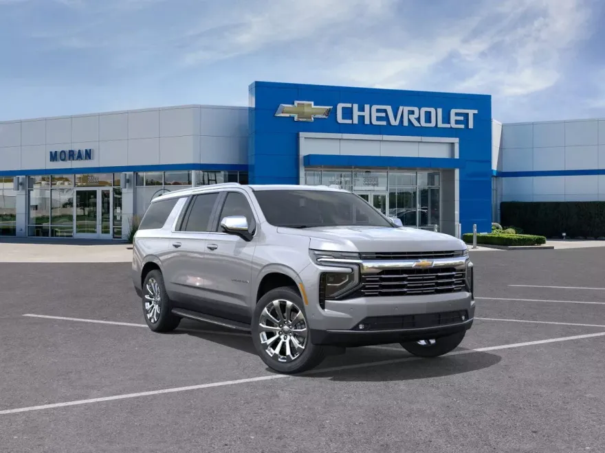 2025 Chevrolet Suburban Premier photo 1