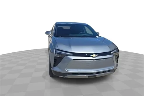2025 Chevrolet Blazer EV photo 3