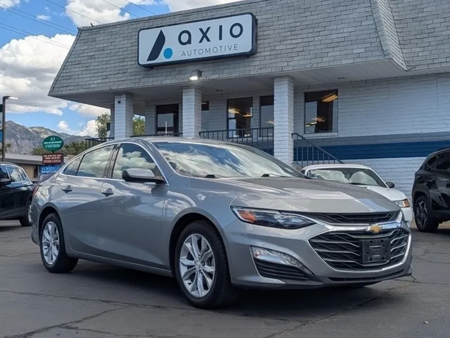 2023 Chevrolet Malibu 1LT photo 1