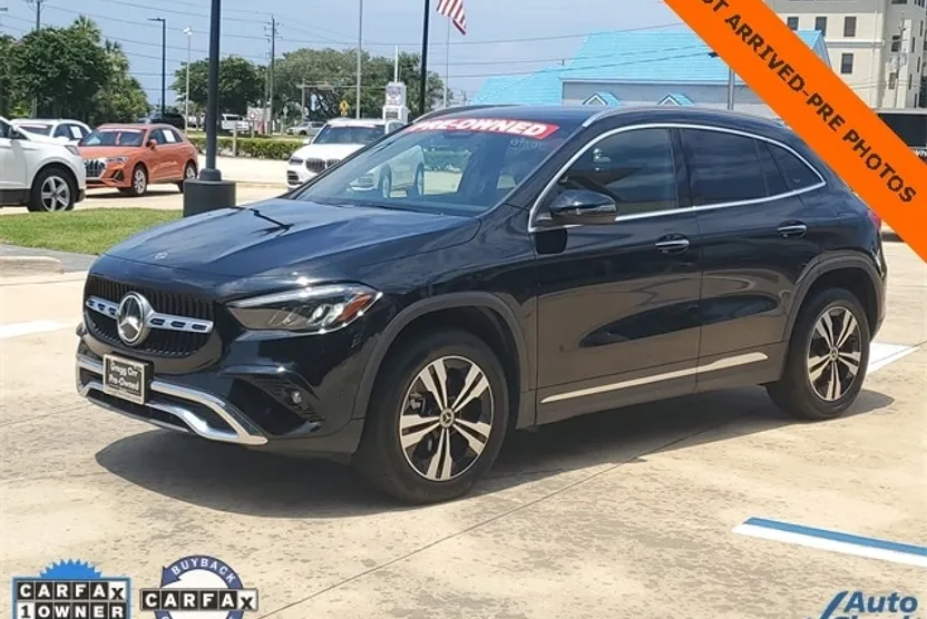 2024 Mercedes Benz GLA 250 photo 1