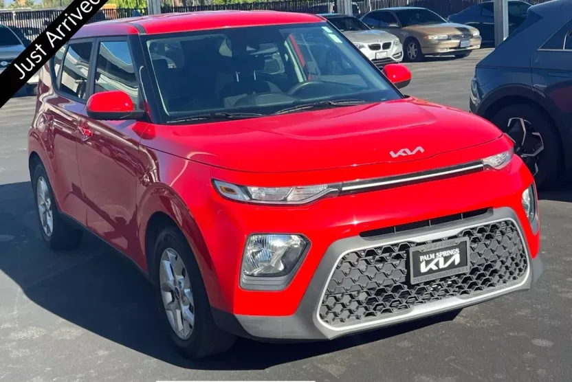 2022 Kia Soul LX S X-Line photo 1