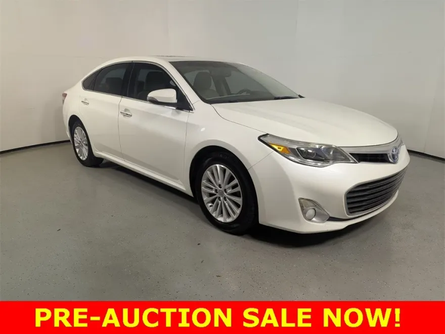 2014 Toyota Avalon Hybrid XLE Premium photo 1