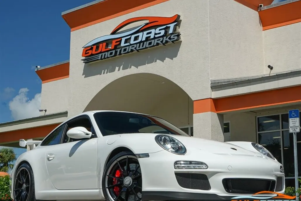 2010 Porsche 911 GT3 photo 1