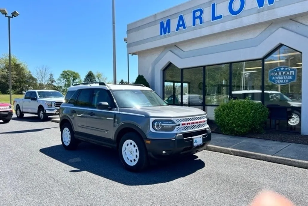 2025 Ford Bronco Sport Heritage photo 1