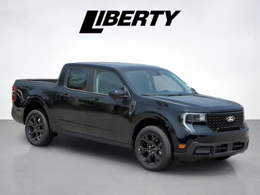2025 Ford Maverick Lariat photo 1