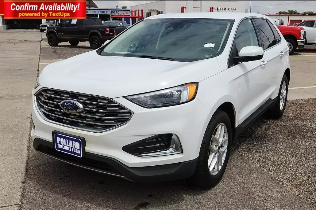 2022 Ford Edge SEL photo 1