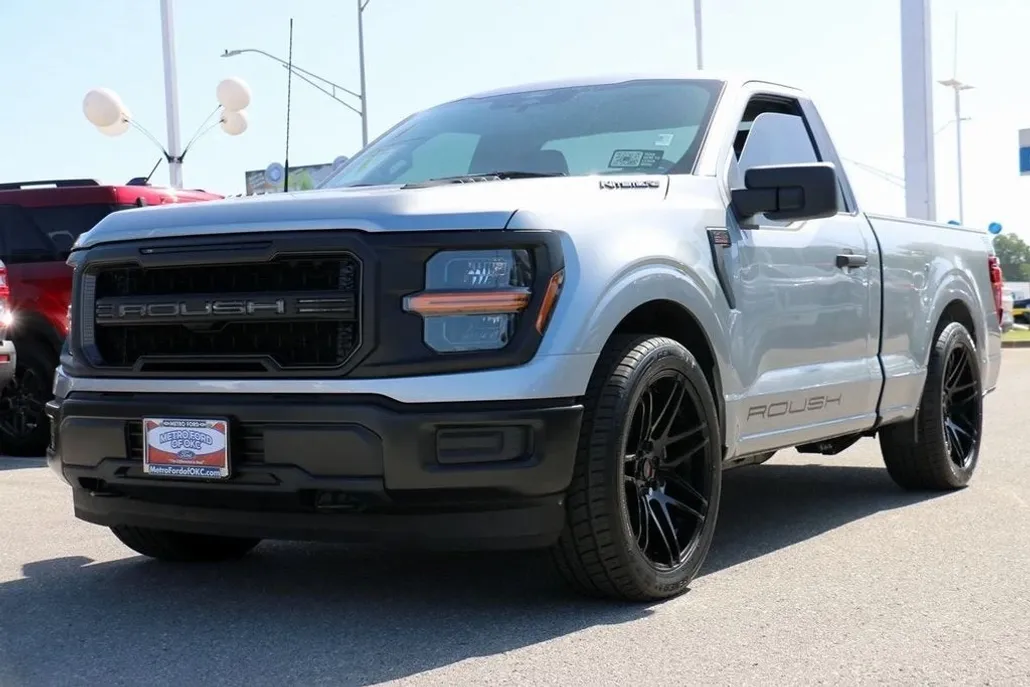 2025 Ford F-150 XL photo 1